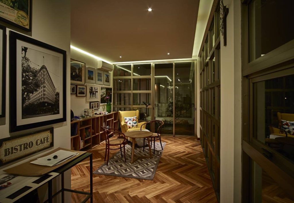 Desain Rumah Retro